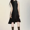 Anonymity of the Lining Dress