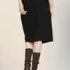 Anonymity of the lining skirt