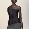 Asymmetric draped top Asymmetric draped top