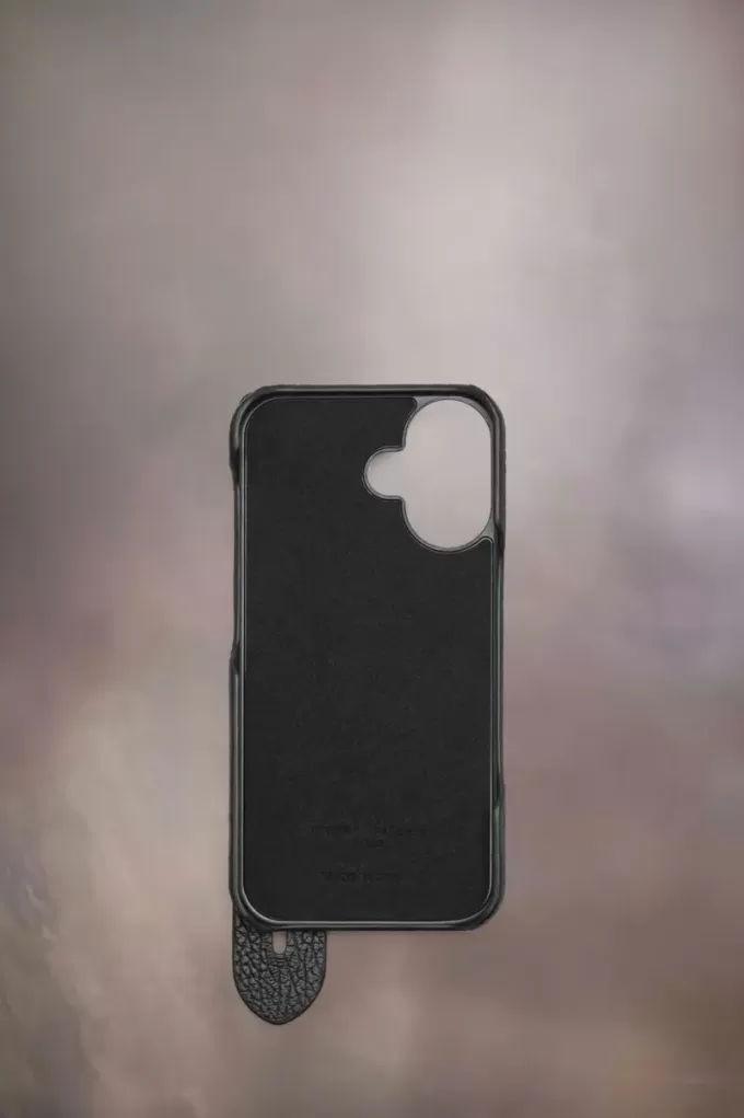 Four stitches phone cover