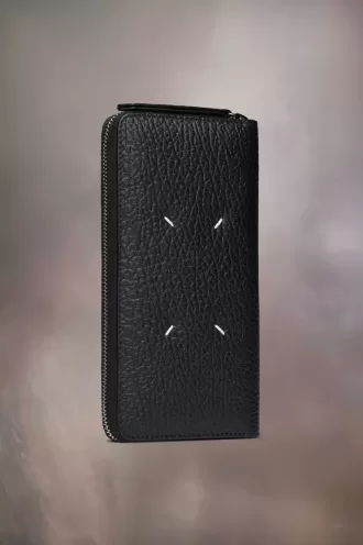 Four stitches zip-around wallet Four stitches zip-around wallet