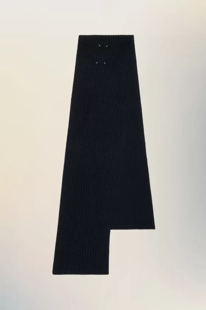 Maison Margiela Cashmere scarf Maison Margiela Cashmere scarf