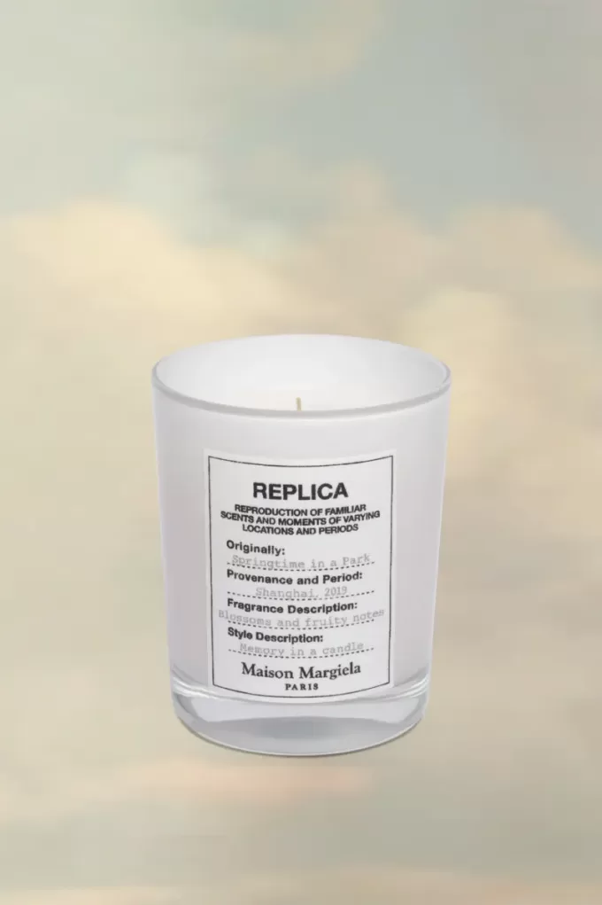 Replica Springtime in a Park candle