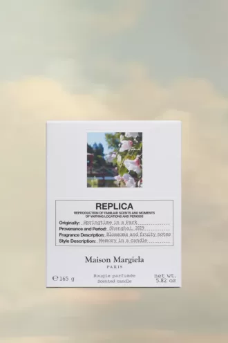 Replica Springtime in a Park candle
