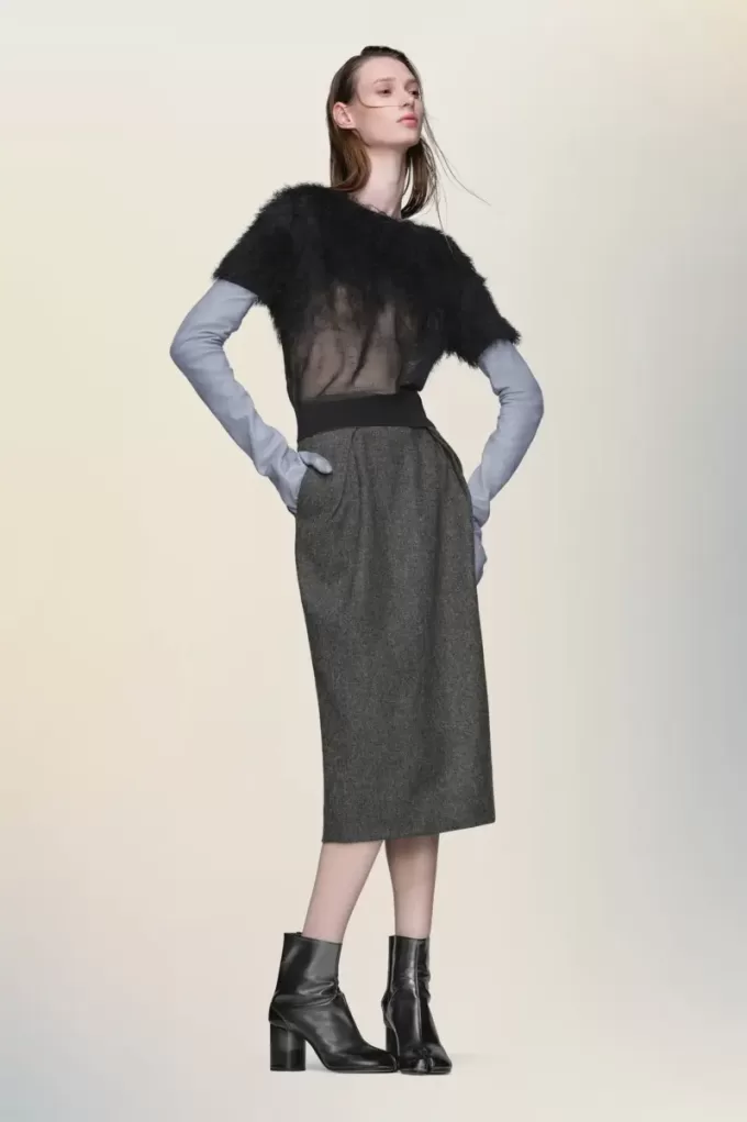 Retrograde silk knit top