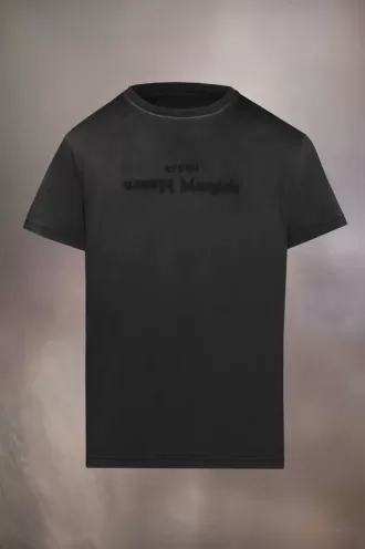 Reverse logo T-shirt