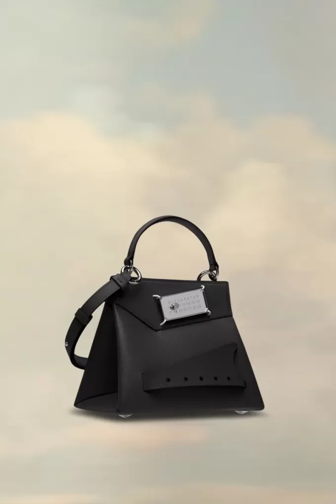 Snatched handbag small