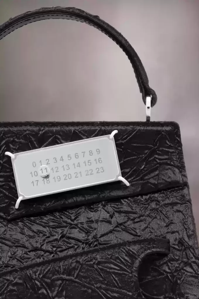 Snatched handbag small