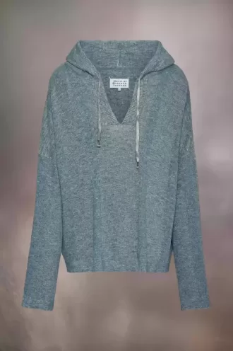 Summer chin茅 knit hoodie